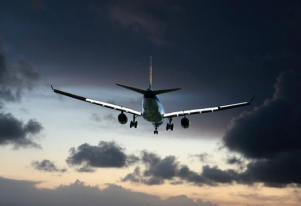 Companhia aérea vai pesar passageiros antes de embarque