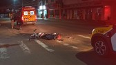 Adolescente sofre ferimentos graves em colisão entre carro e moto