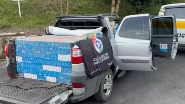 Mais de 17 mil maços de cigarros contrabandeados são apreendidos na SC-350, em Água Doce