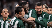 Coritiba vence o Corinthians fora de casa e quebra tabu de 23 anos