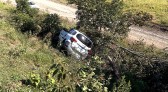 Boi na pista provoca acidente com veículo da saúde que seguia para São Miguel do Oeste
