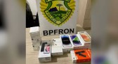 BPFron apreende celulares com passageira de ônibus