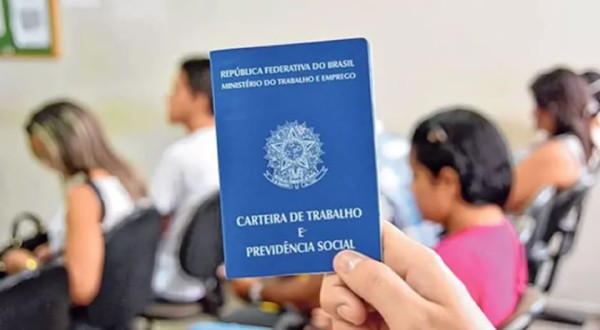 Sine oferece mais de 8,2 mil vagas de emprego em Santa Catarina; confira