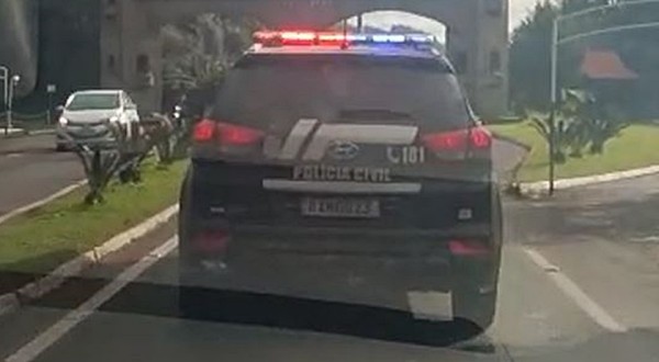 Polícia Civil cumpre mandado contra adolescentes suspeitos de apologia ao Nazismo