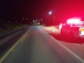 Adolescentes ficam feridos após fuga e acidente de moto