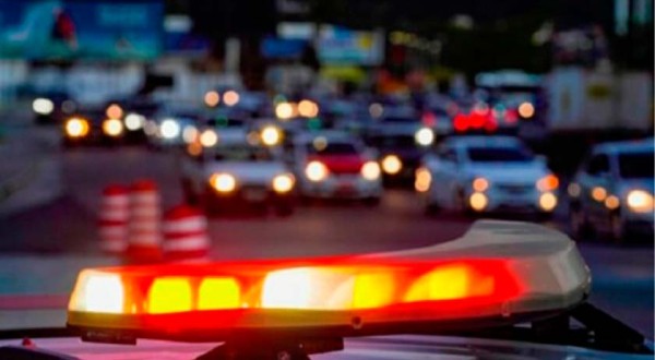 Homem atira acidentalmente no próprio pé