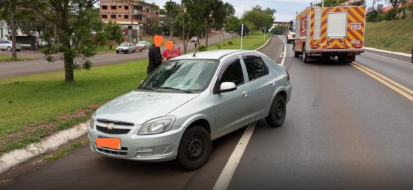 Mulher é atropelada enquanto atravessava faixa de pedestres na BR-282