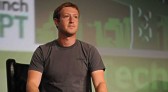Facebook, WhatsApp e Instagram voltam, mas Zuckerberg vê fortuna cair quase R$ 7 bilhões