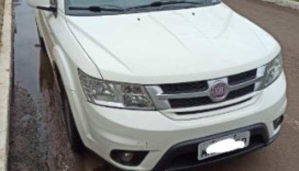 Carro furtado em SMO é recuperado pela PM de Maravilha
