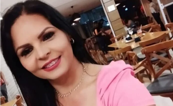 Mulher é morta a facadas pelo ex-marido em Mangueirinha