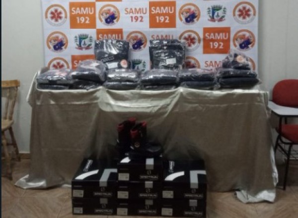 Profissionais do Samu recebem novos uniformes