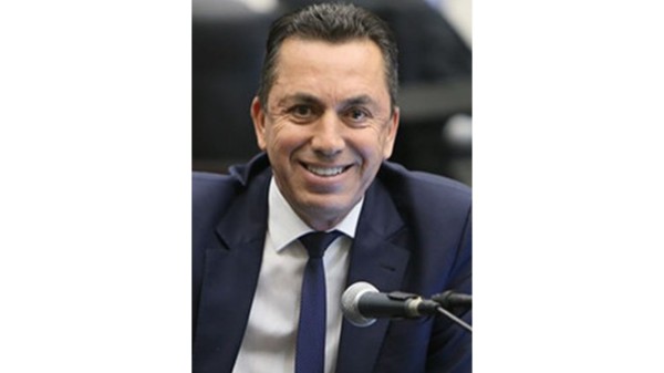 Reichembach anuncia saída da disputa eleitoral e abre espaço para nova liderança no Sudoeste