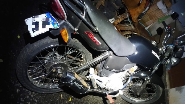 Menor de Idade é apreendido após fuga em motocicleta com registro de furto