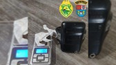 Jovem abordado com droga tinha uma tornozeleira eletrônica guardada em sua residência