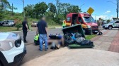 Casal fica ferido após colisão entre moto e carro
