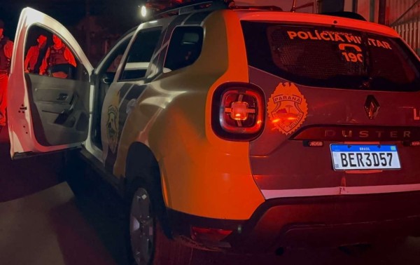 Homem é preso por mandado de prisão ativo após abordagem da polícia