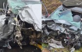 Acidente entre dois carros na BR-277 deixa quatro mortos e bebê em estado gravíssimo