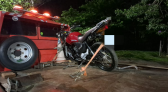 Motocicleta com mais de R$ 24 mil em notificações de trânsito é apreendida
