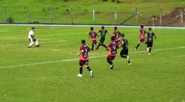 Canarinho da Linha Araras vence o River Plate e assume a ponta do Grupo D da Segunda Divisão