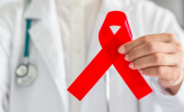 SC tem mais de 47 mil pessoas vivendo com HIV e preconceito ainda é desafio
