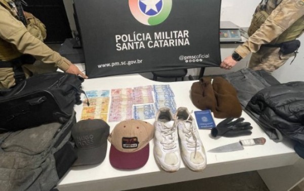 Assalto em comércio mobiliza buscas e termina com dois presos em Chapecó