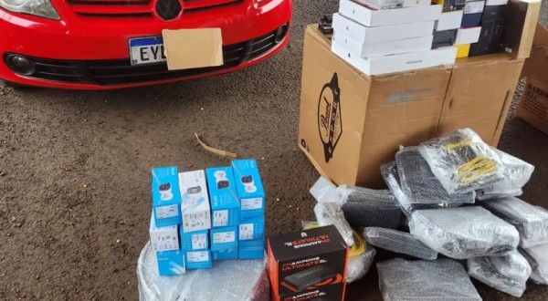 Mais de 100 produtos irregulares são apreendidos pela PRF na BR-282