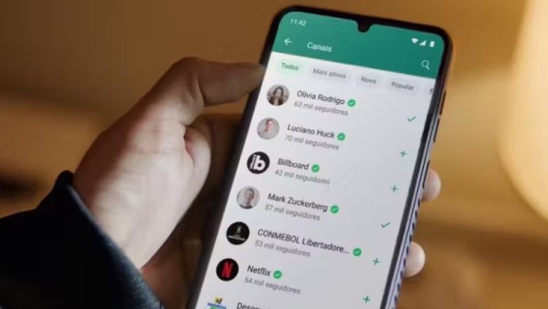 Nova atualização do WhatsApp traz cores novas e novo modo escuro; veja!