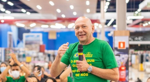 Luciano Hang defende igualdade tributária após anúncio do possível fim da “taxa das blusinhas”