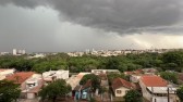Paraná tem alertas de tempestades com ventos de até 100 km/h em 210 cidades