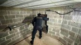 Túnel clandestino liga empresas e entra na mira da Polícia Federal