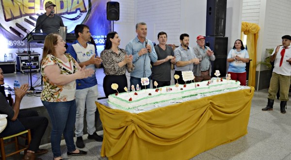 Dia do Idoso é comemorado com grande festa