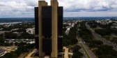 Mercado aumenta projeção do PIB brasileiro em 2023 para 2,92%