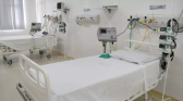 SC pretende abrir mais 63 leitos de UTI para conter lotação em hospitais, diz secretária