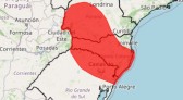 Inmet atualiza alerta vermelho no Sul e coloca 708 municípios em risco de temporais com ventos acima de 100 km/h; frente fria intensifica as instabilidades