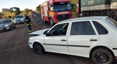 Acidente entre carro e carreta deixa dois feridos na BR 163