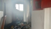 Incêndio em apartamento mata mulher e policial é socorrido em SC