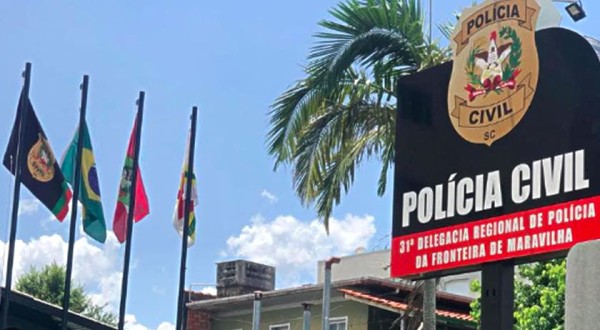 Cidadãos devolvem celulares perdidos à Polícia Civil em Santa Catarina