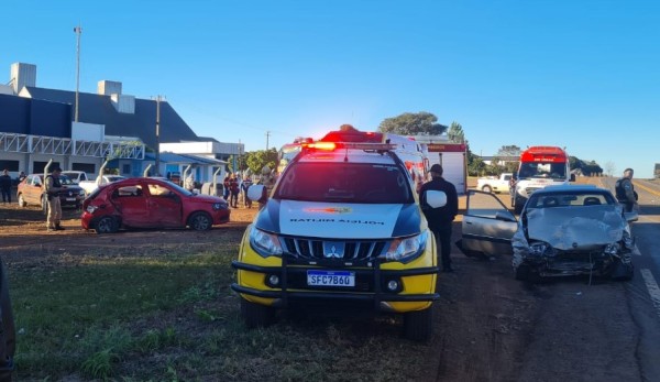 Ao acessar a BR, veículo é atingido na lateral e homem morre na hora