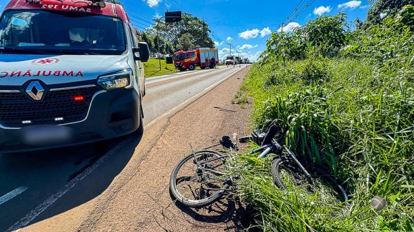 Ciclista é resgatada em estado grave após colisão com carro na SC-163 entre SMOeste e Descanso