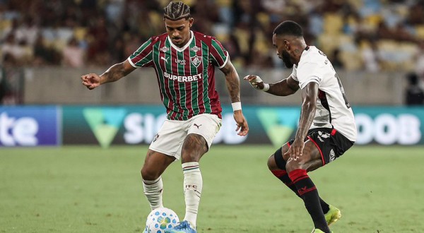 Fluminense pressiona, mas fica no empate diante do Vitória pelo Brasileirão