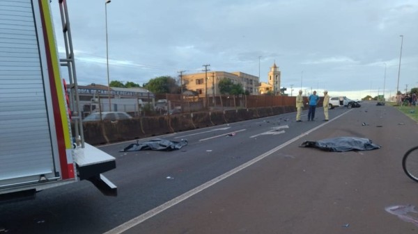 Três mortos e dois feridos em grave acidente na BR 277