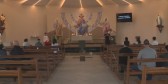 Primeira missa inclusiva do RS adapta celebração para acolher famílias atípicas