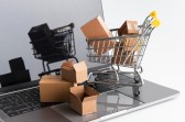 Relator exclui taxação de compras internacionais de projeto no Senado