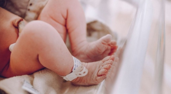 SUS vai oferecer vacina contra vírus responsável pela morte de 18 crianças esse ano em SC