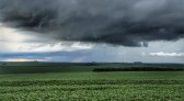 Inmet emite alerta de perigo de tempestade para 199 municípios do Paraná; veja lista