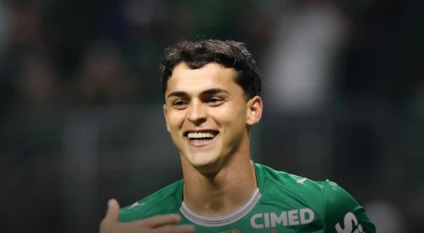 Palmeiras goleia o Jacuipense e larga em vantagem na Copa do Brasil