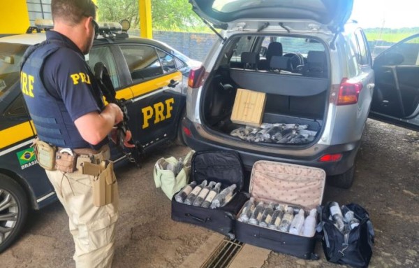 Cerqueirense é detida pela 6ª vez transportando vinhos importados ilegalmente da Argentina