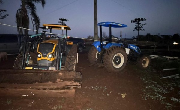 PF prende quatro homens por extração ilegal de madeira em terra indígena