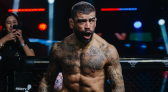 Elizeu Capoeira vence Jesse Taylor por nocaute em round único
