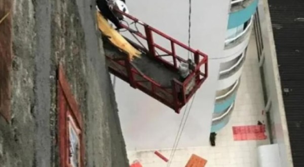 Vento do ciclone Yakecan deixa em alerta prédios em obras em Balneário Camboriú